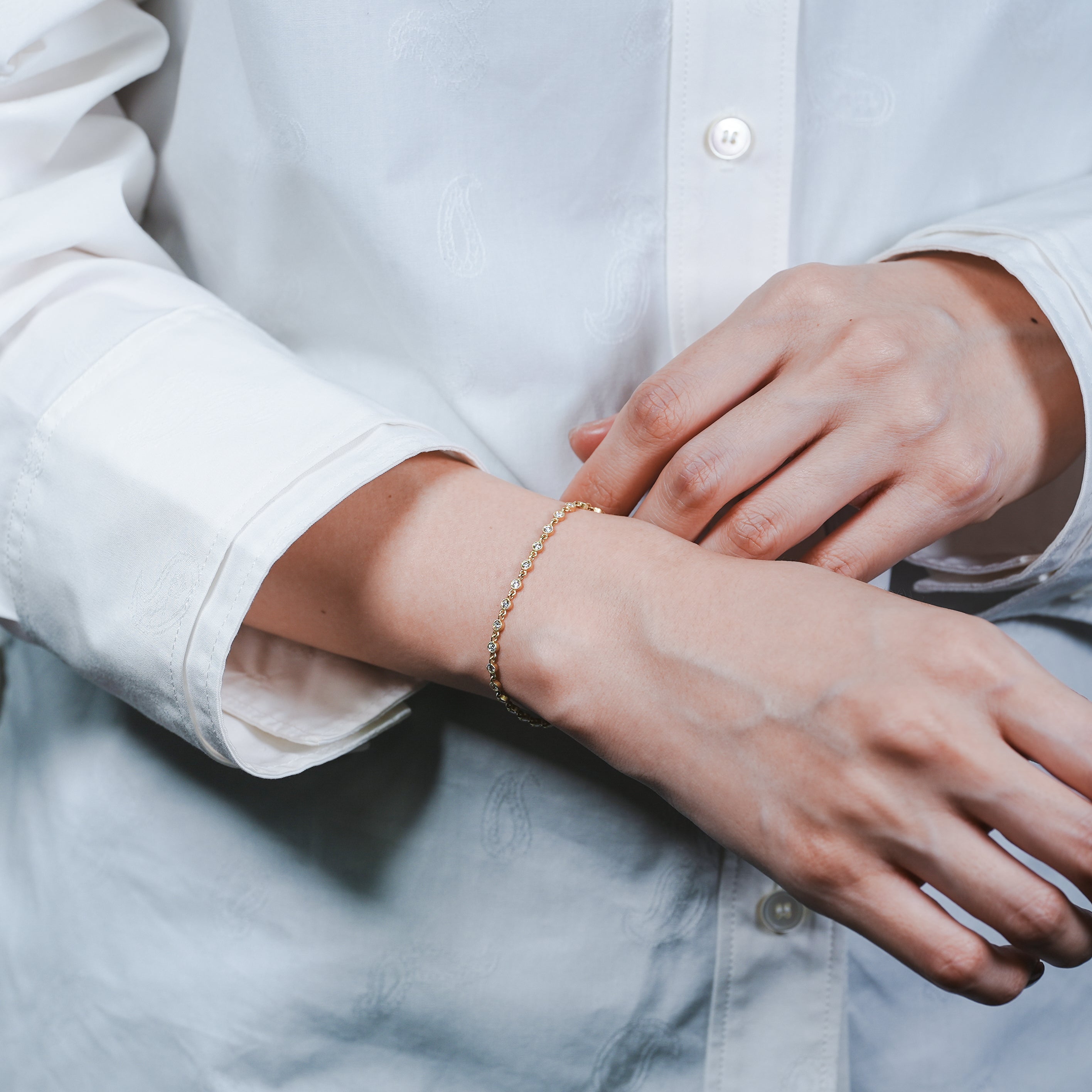 LINE LACE BRACELET [la-BR135]
