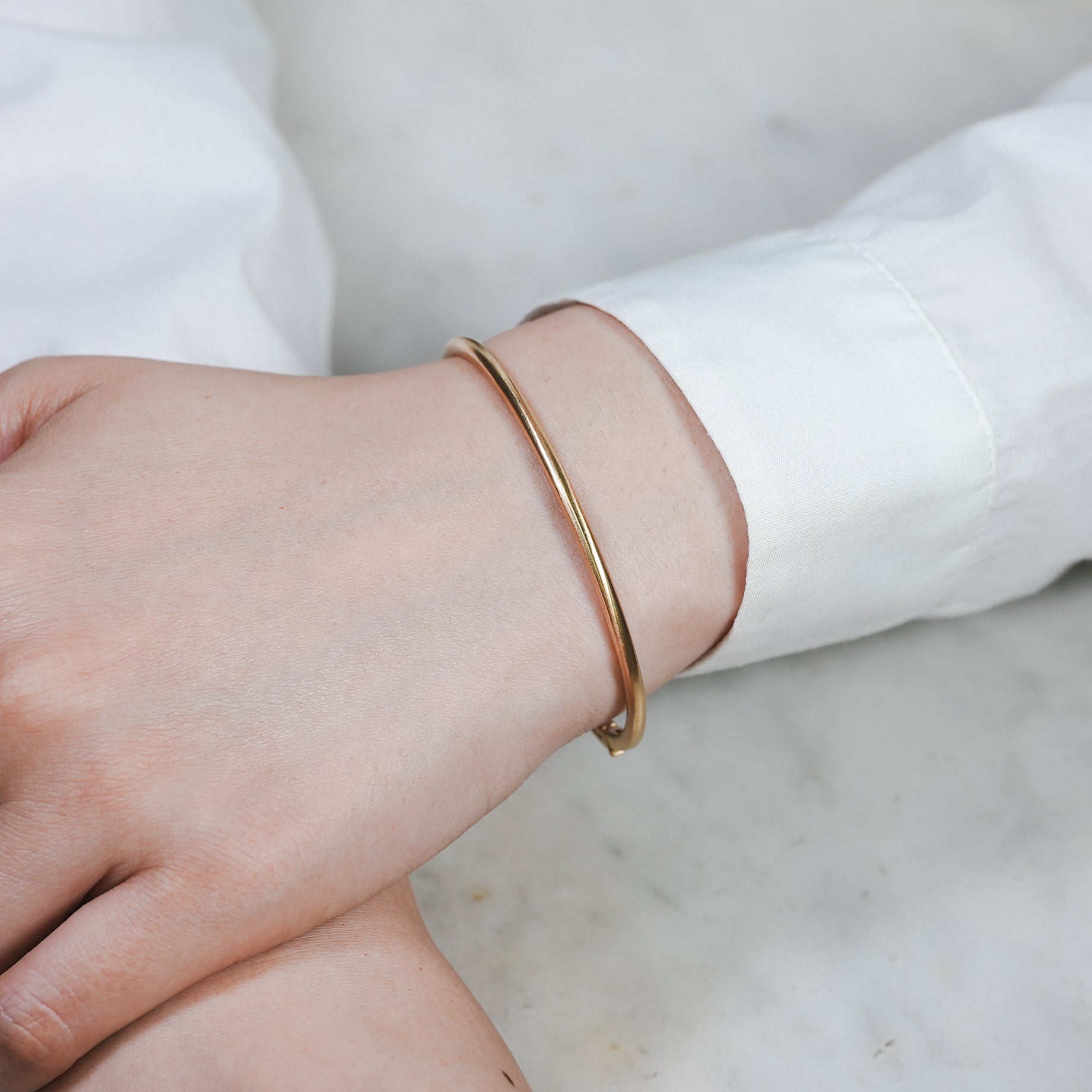 HUMETE ’CLASSIC’ BANGLE [et-BR111s]