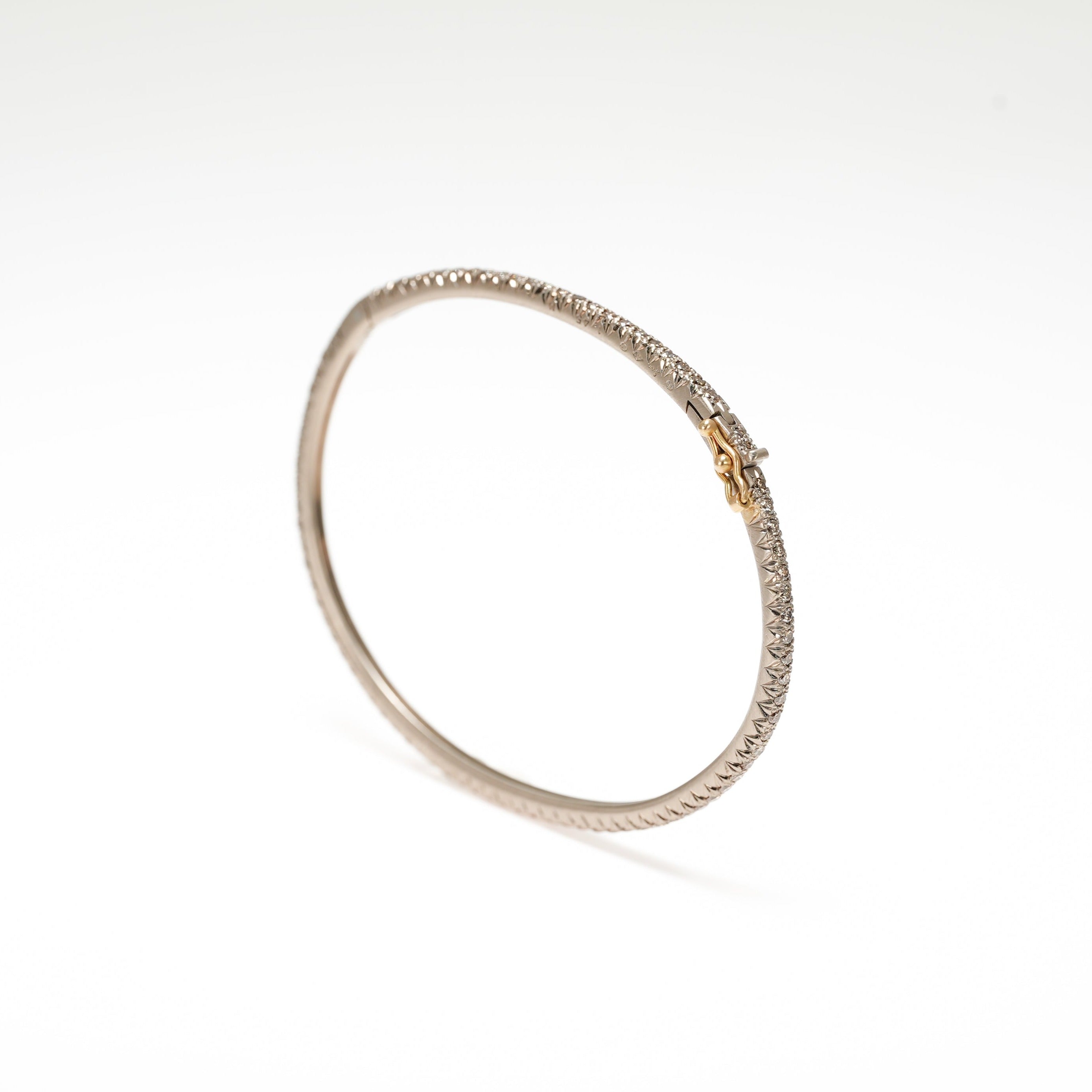 HUMETE ’CLASSIC’ BANGLE [et-BR112s]