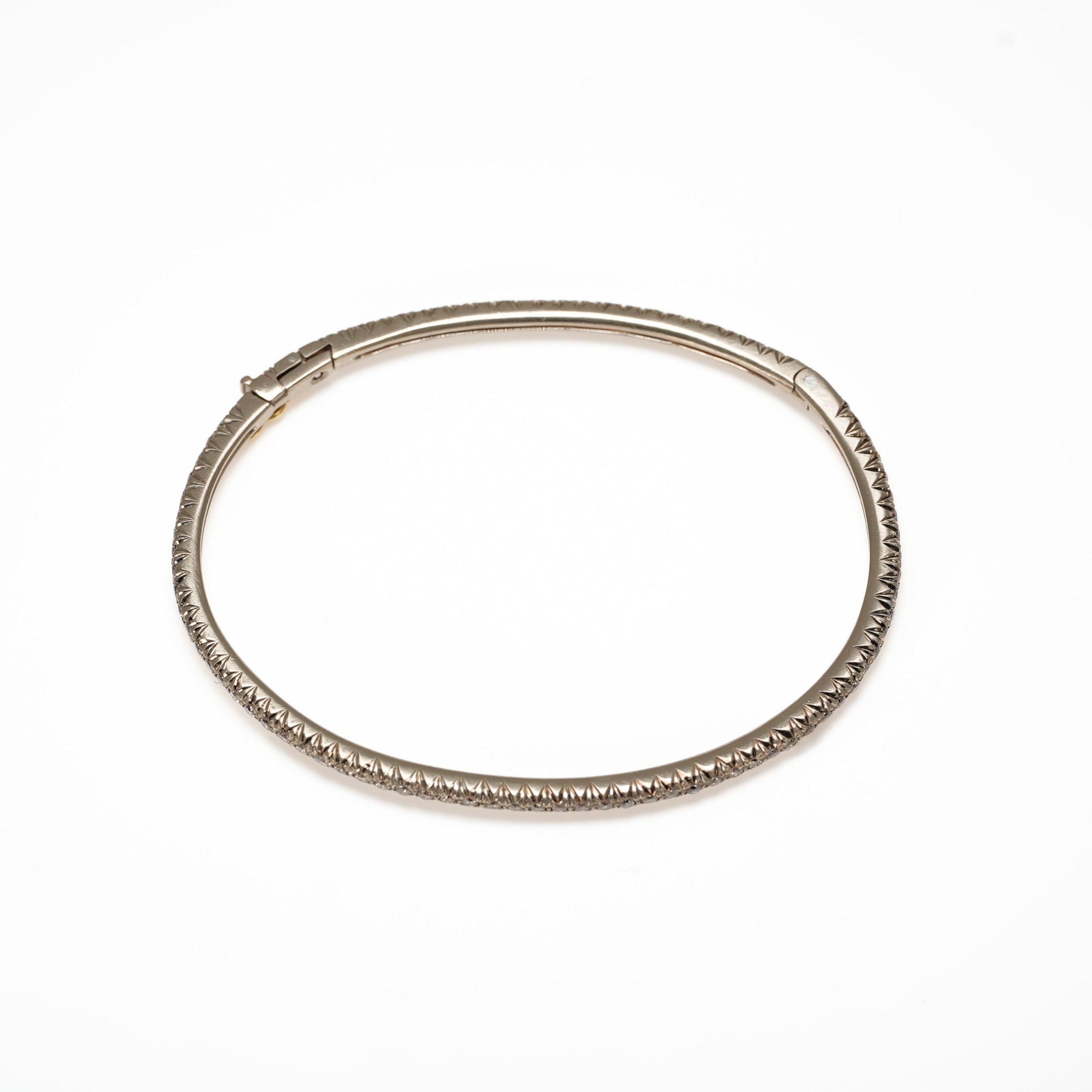 HUMETE ’CLASSIC’ BANGLE [et-BR112s]