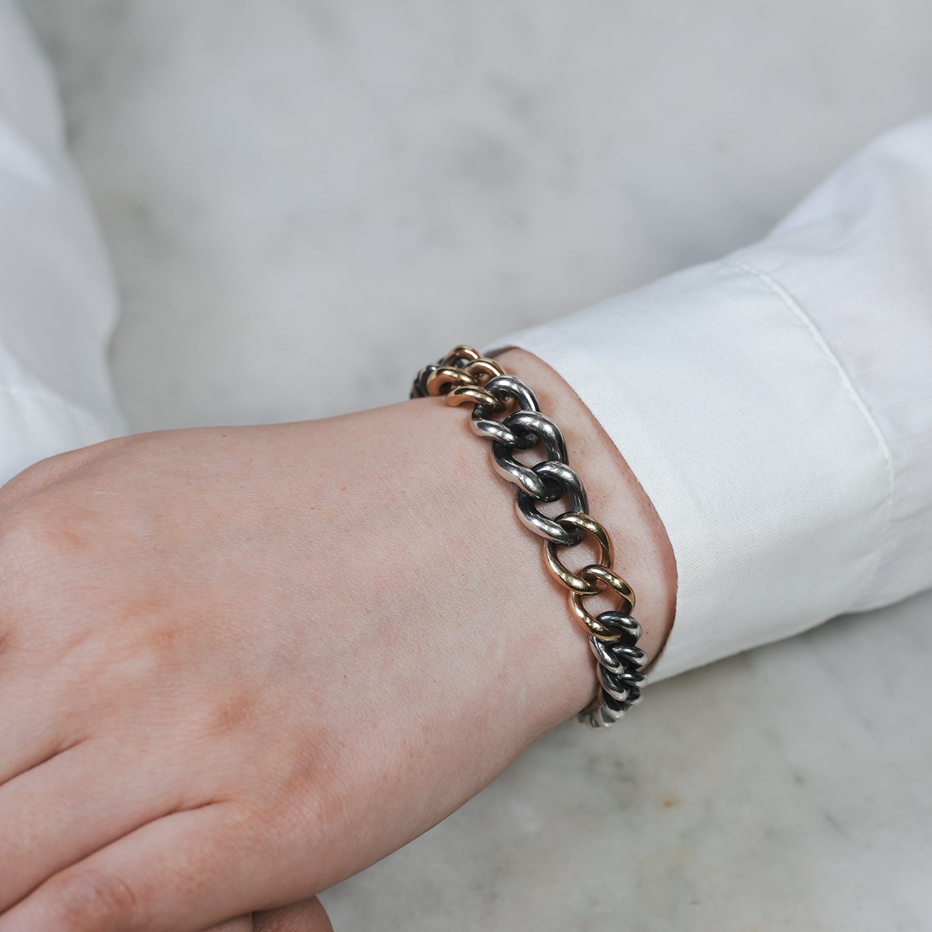 HUMETE GRADATION CHAIN BRACELET [et-BR131m-ND]