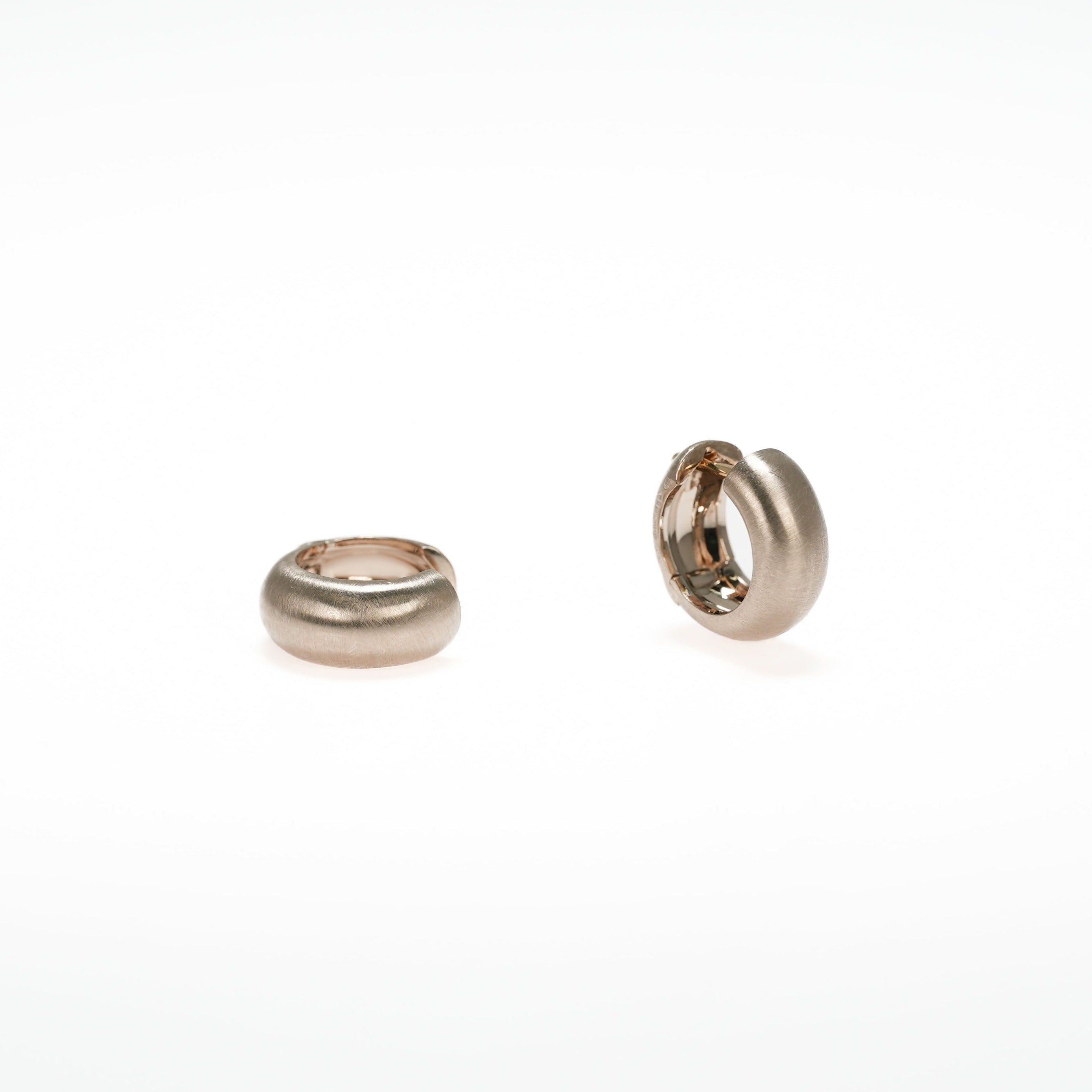 HUMETE ’BAUHAUS’ PIERCED EARRINGS [et-P120M]