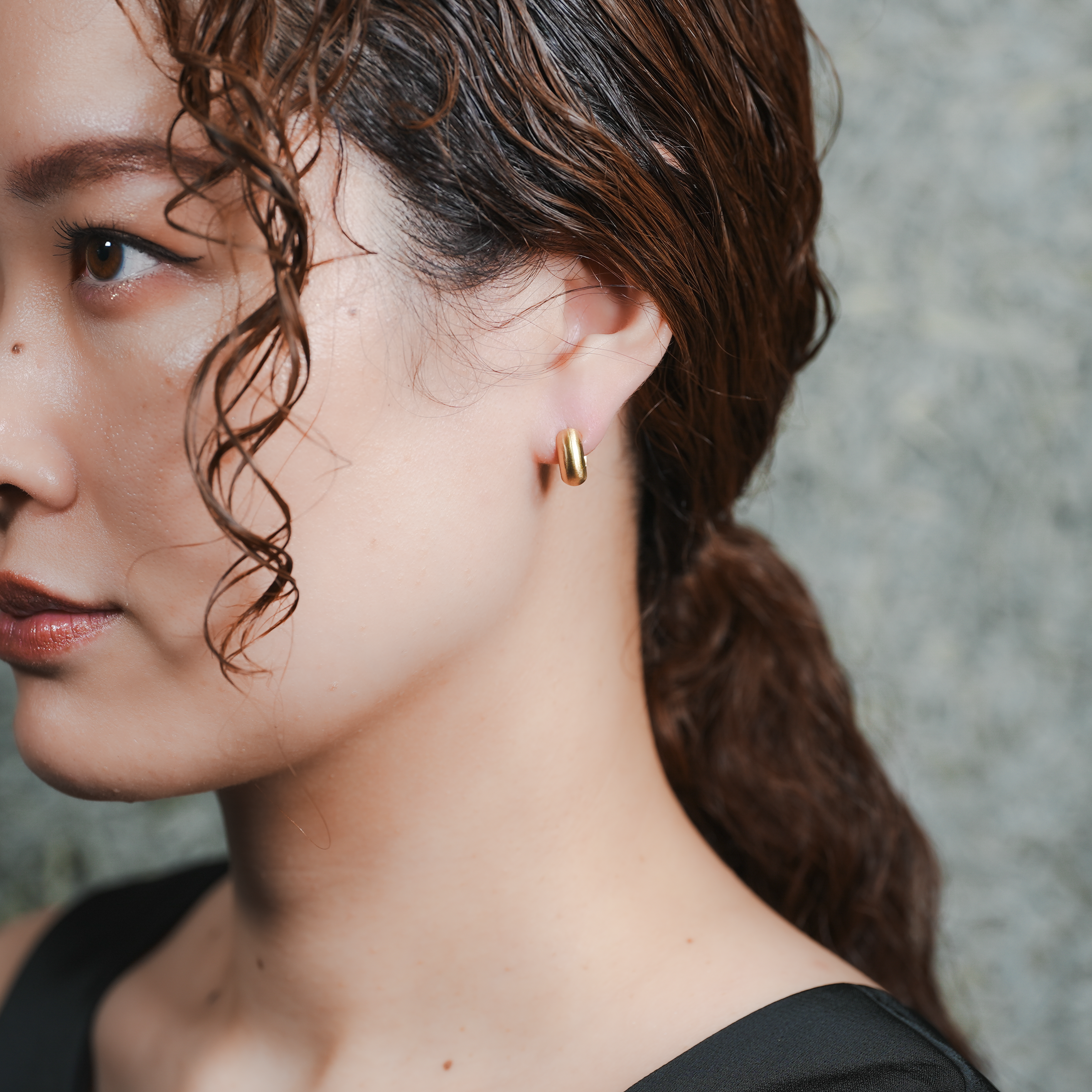 HUMETE ’BAUHAUS’ PIERCED EARRINGS [et-P120M]