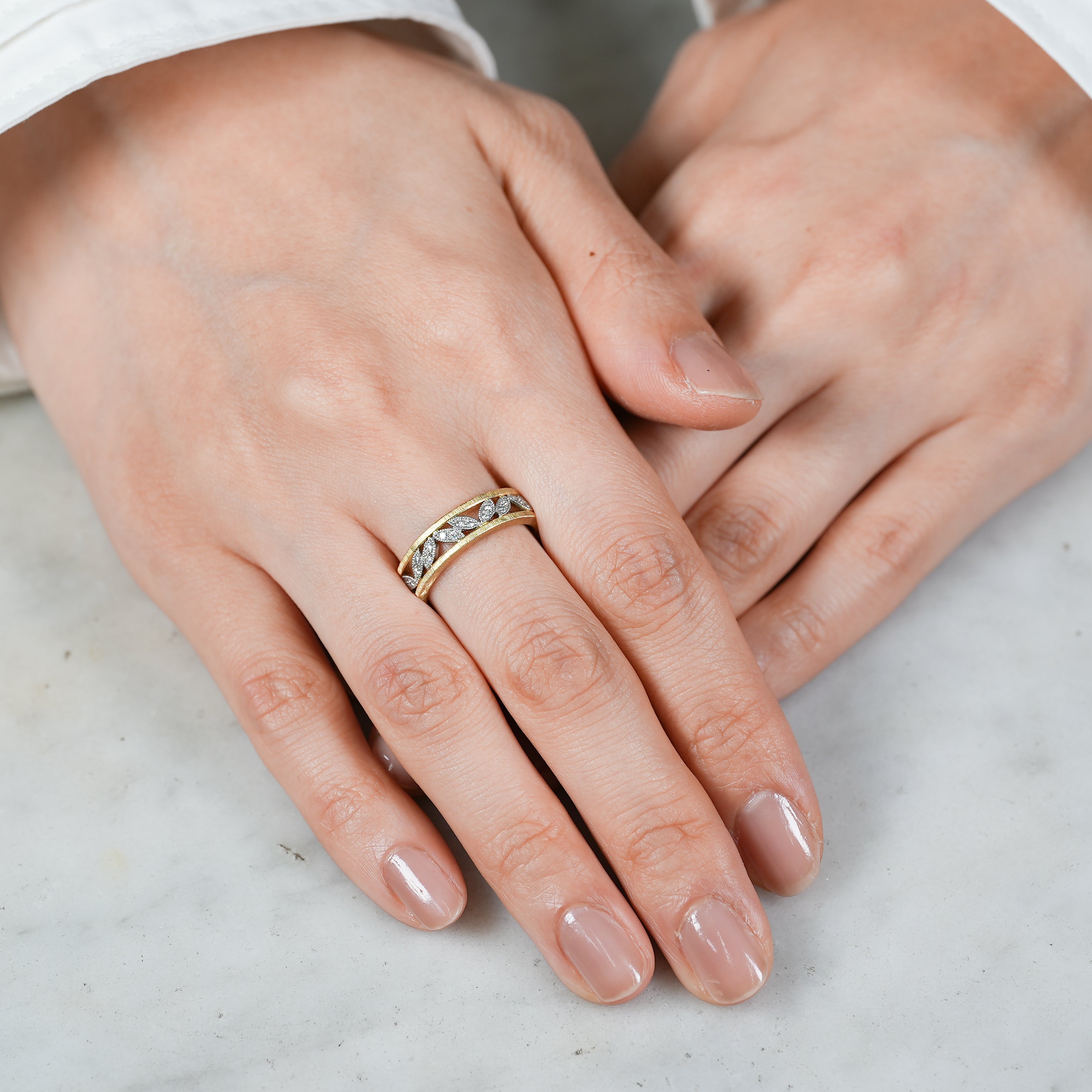 LACE COLLECTION GUILLOCHE RING [la-R165]