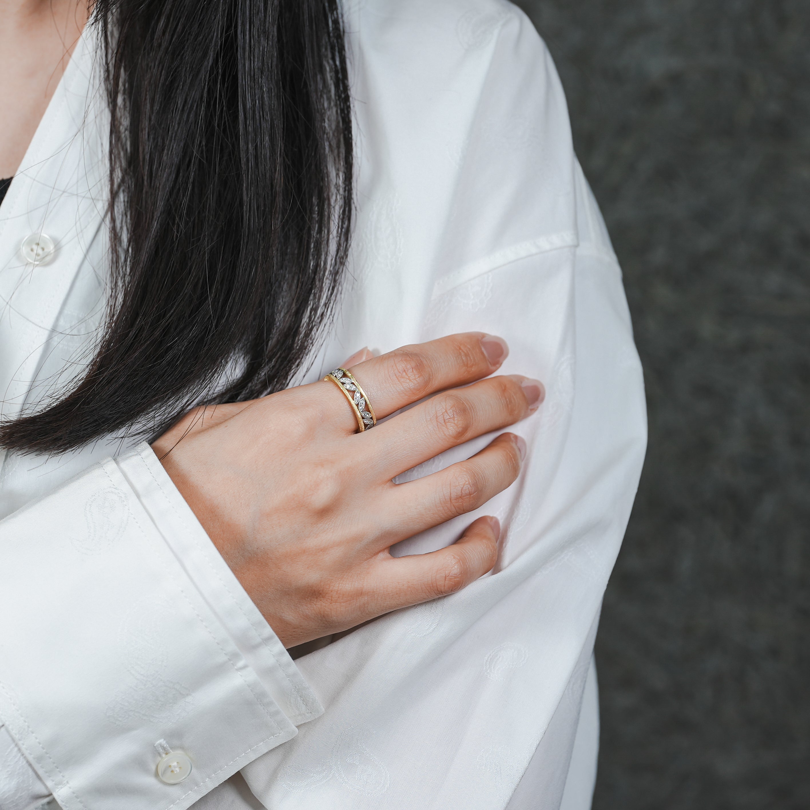 LACE COLLECTION GUILLOCHE RING [la-R165]